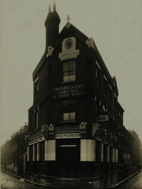 Lord Wellington, 132 Weston Street, Bermondsey SE1.jpg