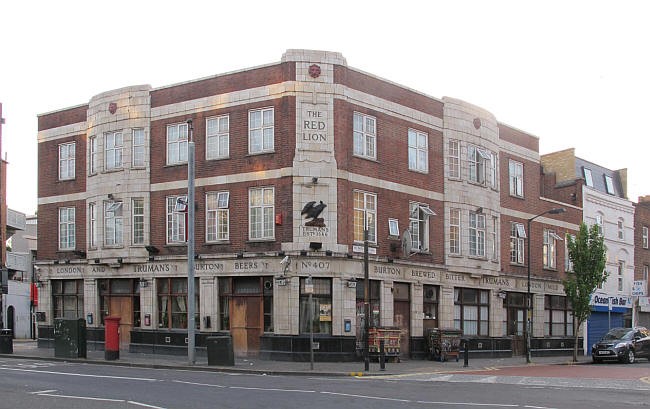 Westmorland Road right The Red Lion Pub c2016..jpg