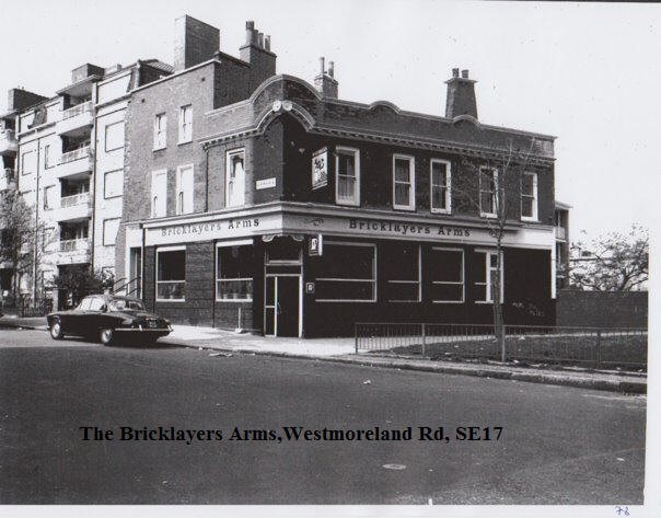 THE BRICKLAYERS ARMS PUB, WESTMORELAND ROAD,SOUTHWARK..jpg