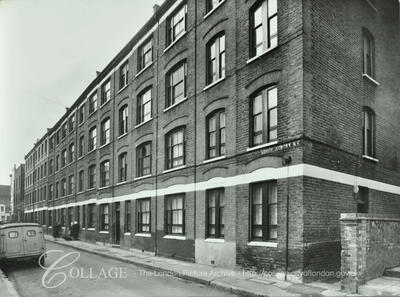 Leroy Street,looking towards Old Kent Road, the Chemist was on the far corner.png