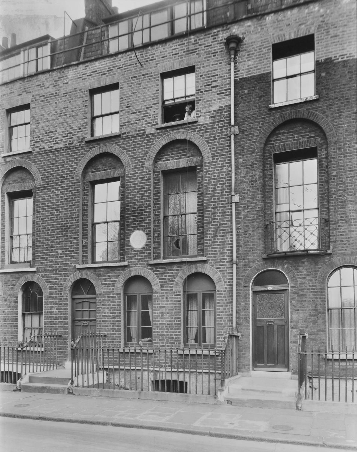 Nelson Square, Blackfriars.  X.png