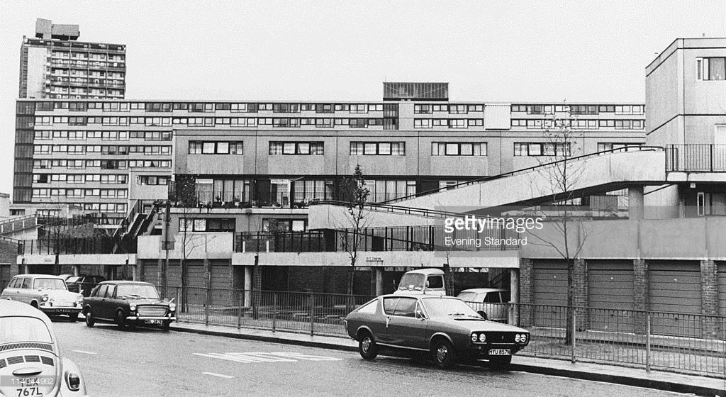 Flint Street, Aylesbury Estate, Southwark (1977).jpg