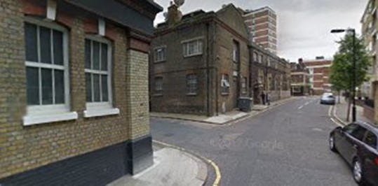 Sanctuary Street, with Vine Yard left and the Gladstone pub, Lant Street, far end left..jpg