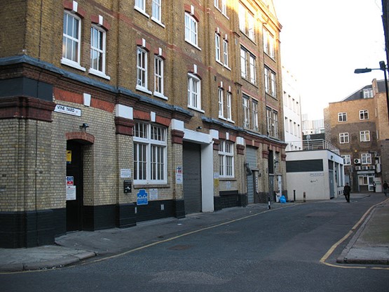 Sanctuary Street, Vine Yard with Wallis Alley left where the white building is Southwark. 2017..jpg