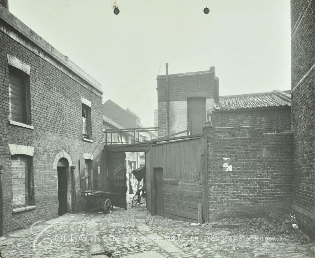 Southall Place, Tabard Estate,1913.  X.png