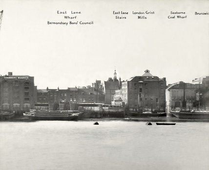 East Lane Wharf,Rotherhithe,1937.   X.png