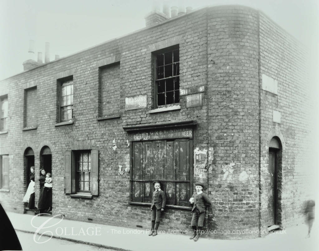 Stevens Street,  Little Abbey Street on the right in1899.  X.png