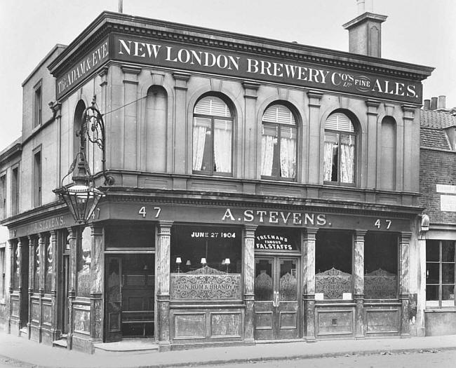 Brunel Road, Adam & Eve Pub,1904.  X.png