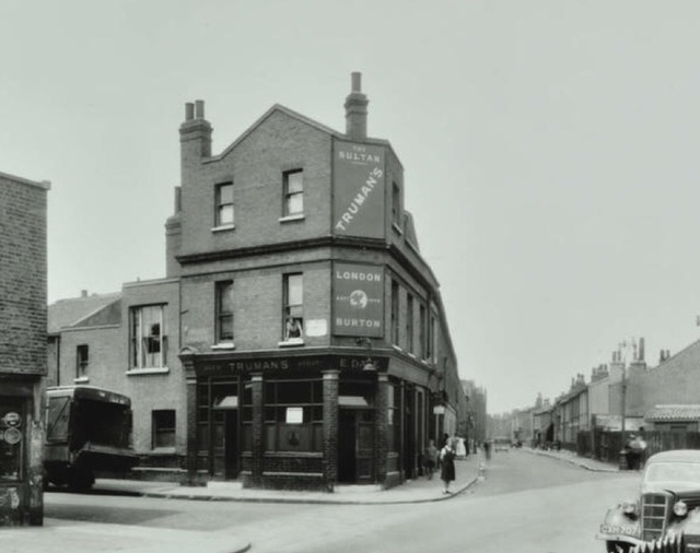 Picton Street. The Sultan his pub has now been demolished.  X.png