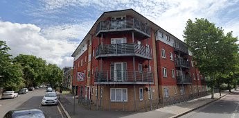 Lower Road, 2019 ( probable site off Yeoman Terrace) I think the shop was on this corner, Chilton Grove left, formally Chilton Street.  X.jpg