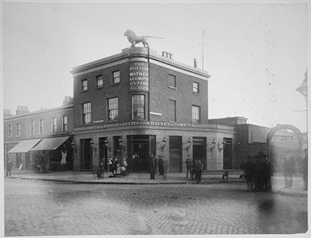 Lower Road, Red Lion Pub, c1880s.  X.png