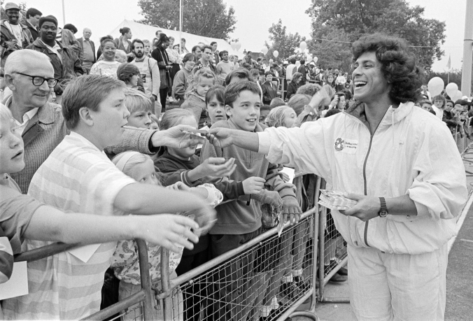 Southwark Park, Athletics 1989, Fatima Whitbread meets the crowd at Southwark Park.   X.png