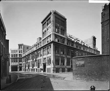 Sumner Street, Amalgamated Press Limited Southwark, c1923.  X.png