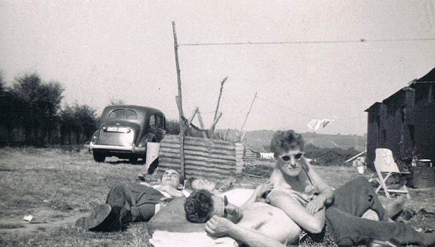 Hop picking, Hunton, Kent 1959, George, Bob and Joyce. Happy times..jpg