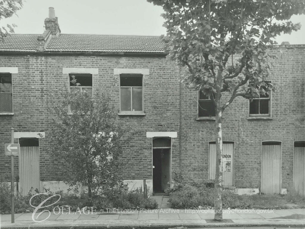 Rotherhithe Old Road, No29, c1974.  X.png
