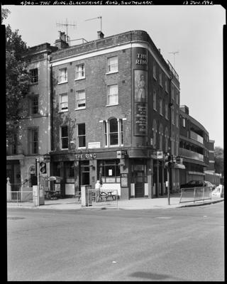 Blackfriars Road, Southwark, 1992. The Ring Pub.  X.png