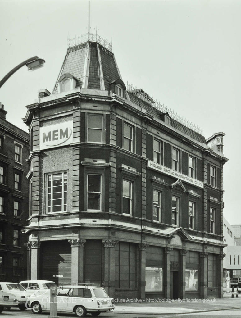 Waterloo Road, site of The George Pub c1971. X.png