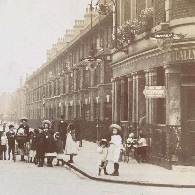 The ‘Queen Elizabeth’ pub Merrow Street, London SE. (Mullally Bros), on the corner of Elizabeth Street, looking east. ‘You may telephone from here’. c1911.  X.png