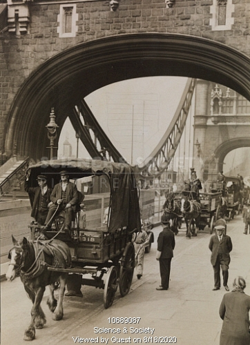 Tower Bridge, 1932.  X.png