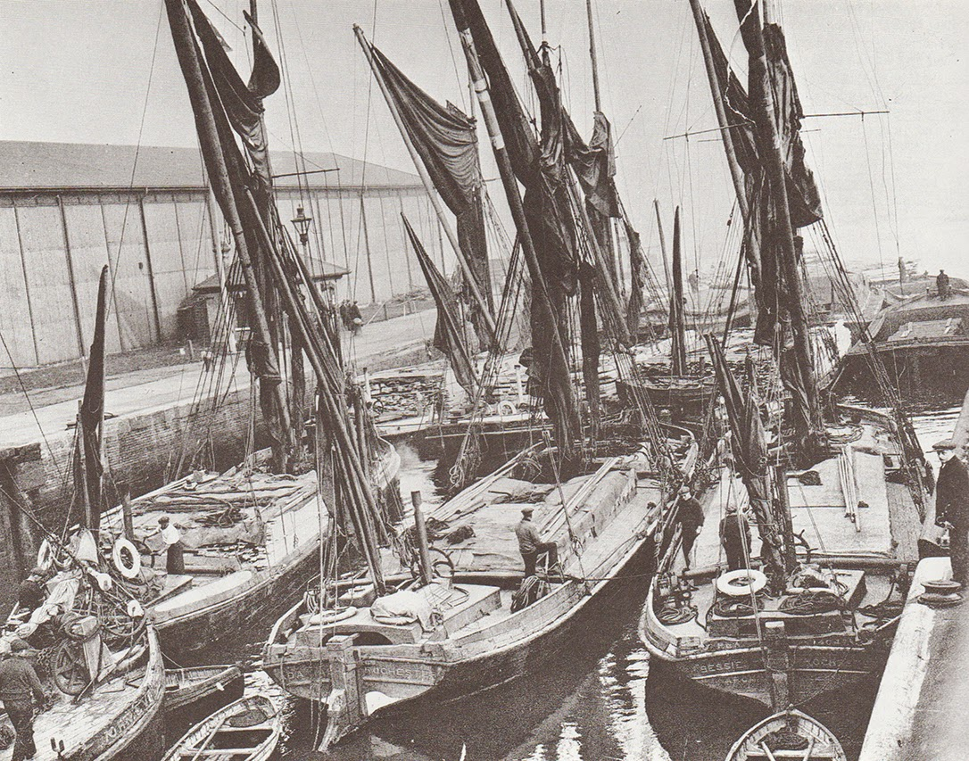Greenland Lock, filled with spritsail barges, 1930s.   X.png