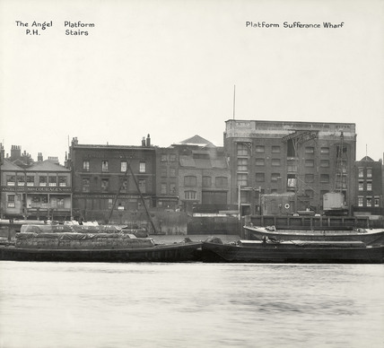 Rotherhithe Street, Platform Sufferance Wharf.  X.png