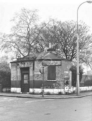 Long Lane-Bermondsey Street c1970, The Watch House.  X.png