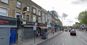 Old Kent Road 2019, same location as the 1980 picture.   X.png