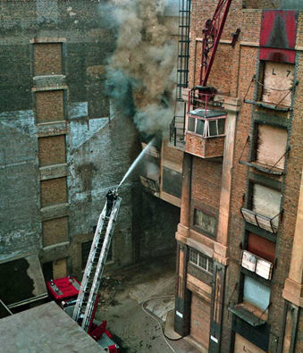 Tooley Street fire,10th August 1971.  4  X.png