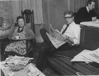 Michael Caine (centre) with is mum and brother, at home in Bermondsey 1964. 1  X.jpg