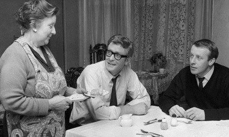 Michael Caine (centre) with is mum and brother, at home in Bermondsey.  X.png
