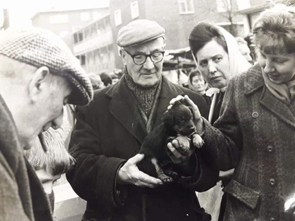 East Lane puppy stall c1954. X.png