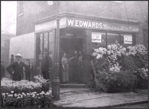 East street left corner with Blackwood Street right, c1955. Same shop different owners.  X.png